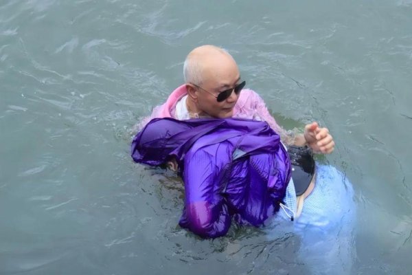 镕盛融资 中央政法委发布见义勇为勇士榜，上海八旬救人老兵在列